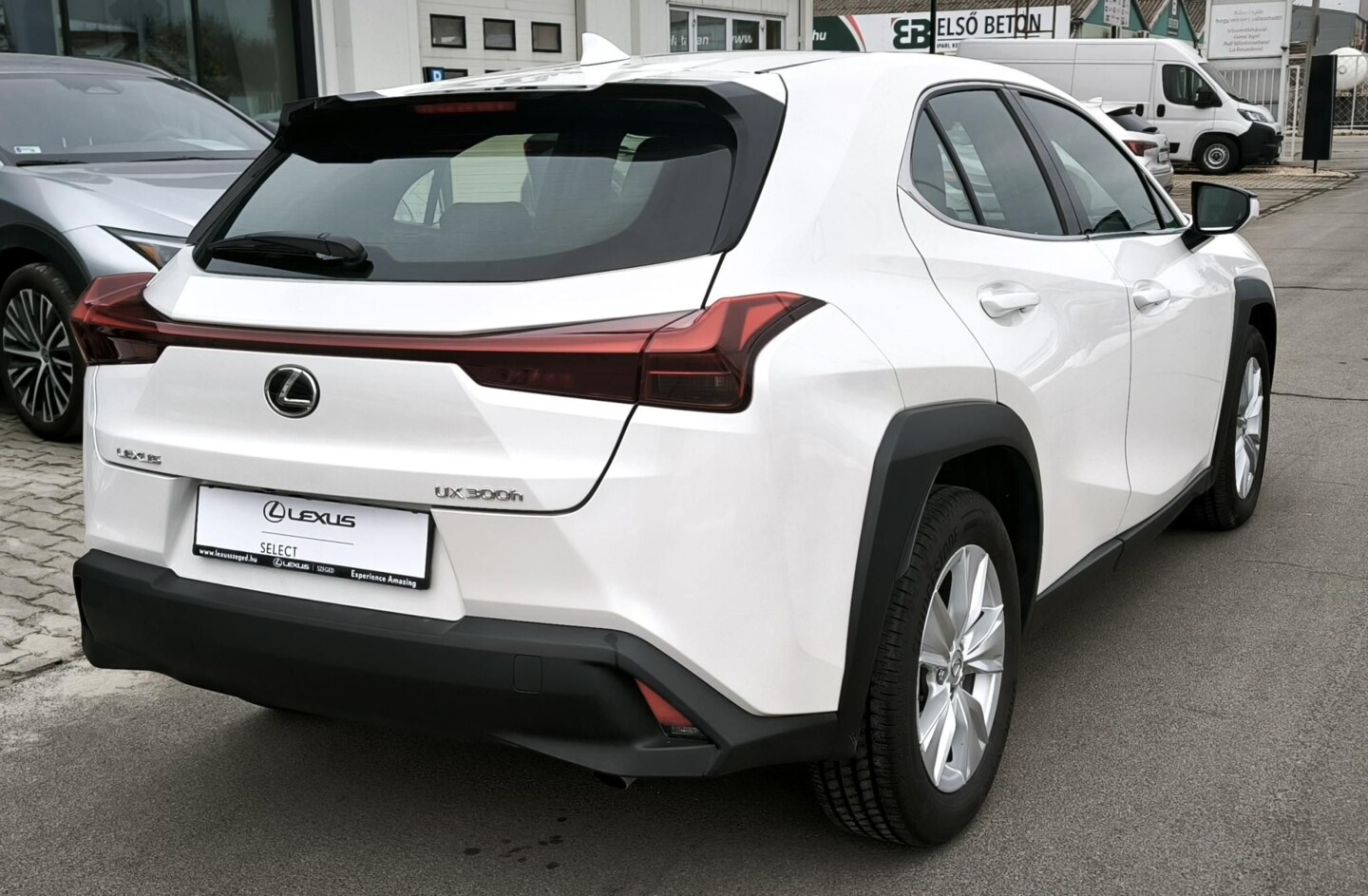 Lexus UX