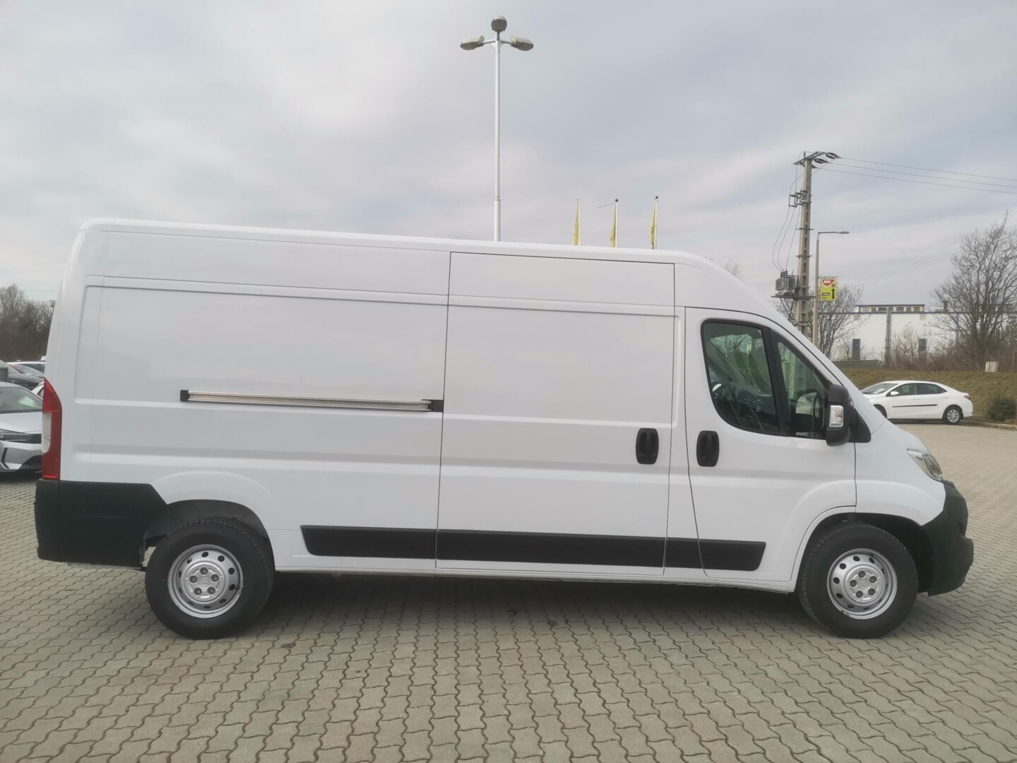 Opel Movano