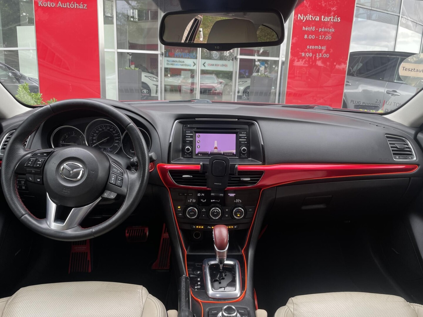 Mazda 6