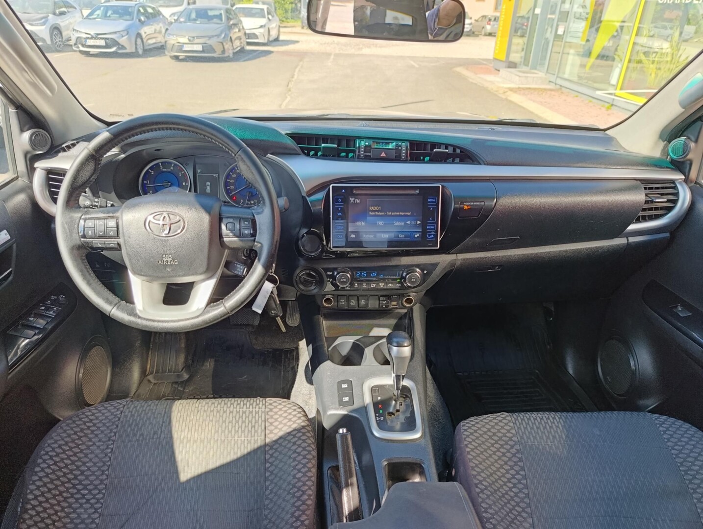 Toyota Hilux