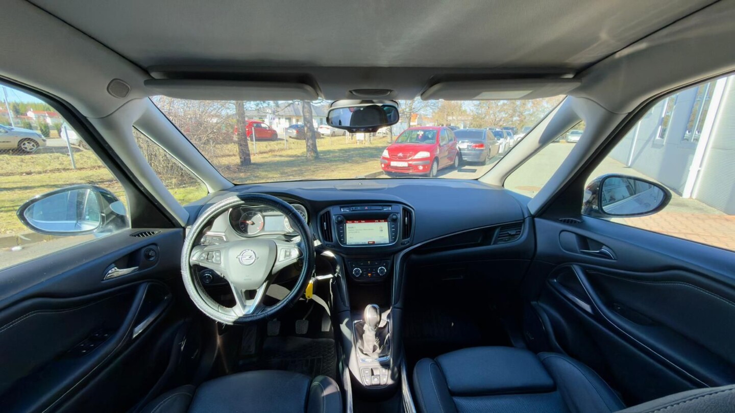 Opel Zafira