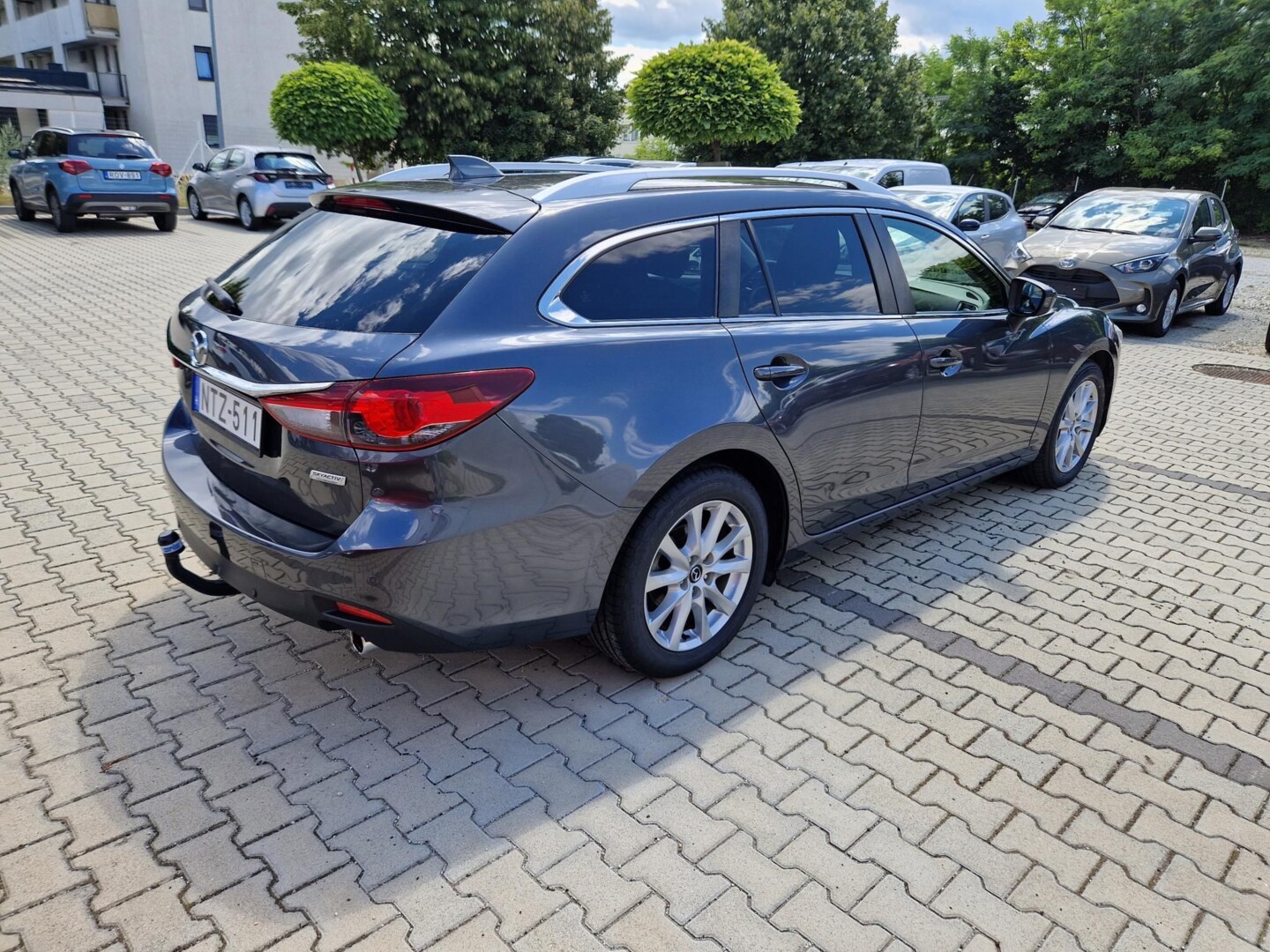 Mazda 6