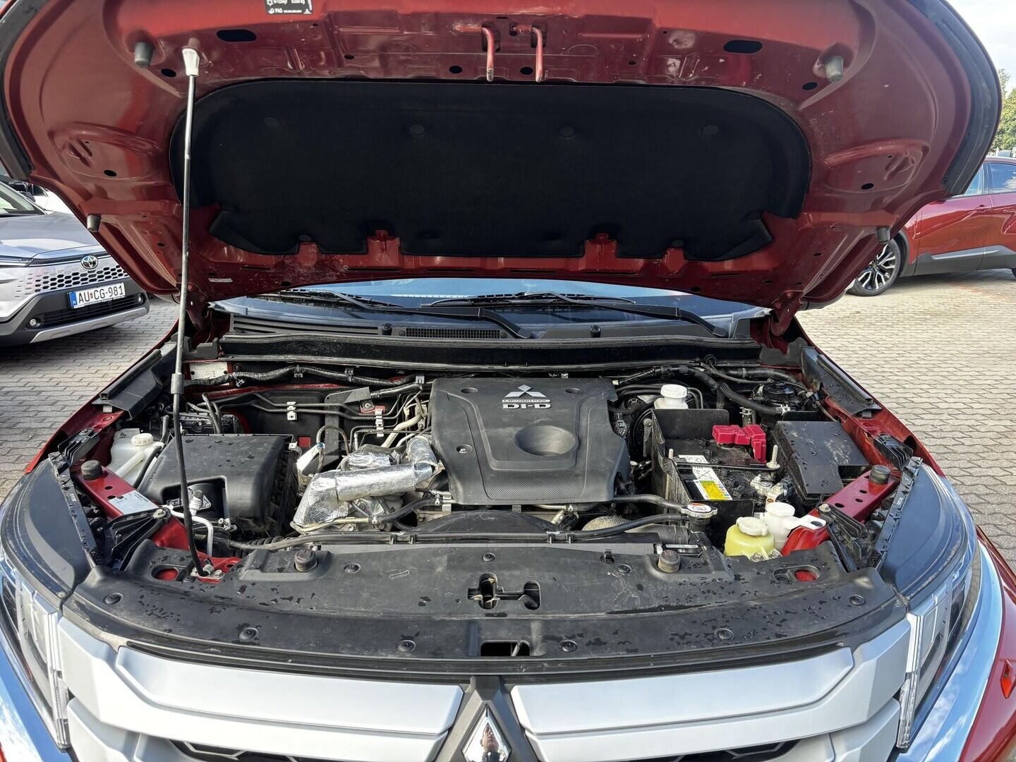 Mitsubishi L200
