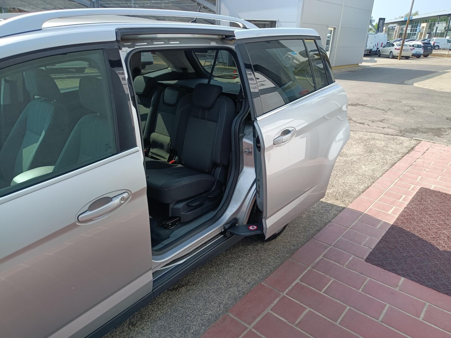 Ford C-MAX