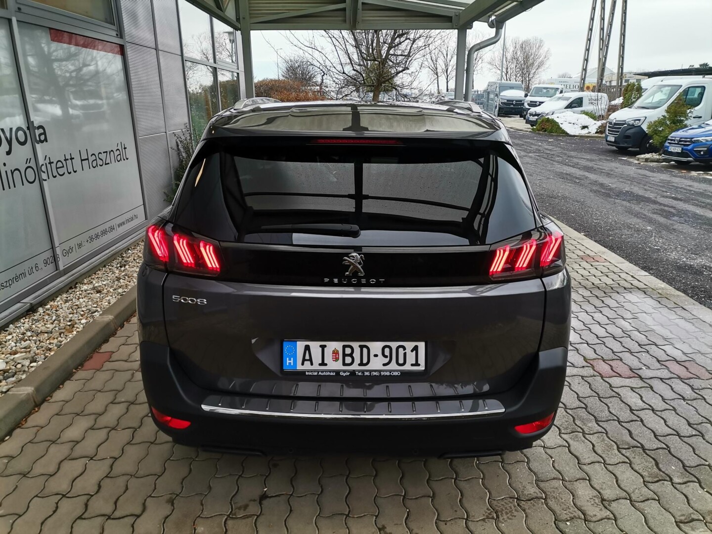 Peugeot 5008