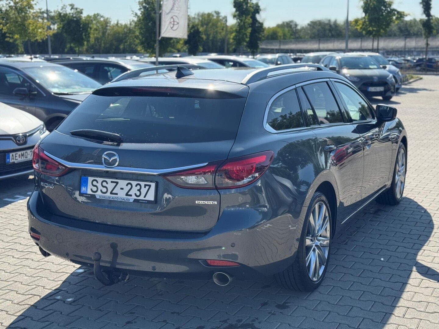 Mazda 6