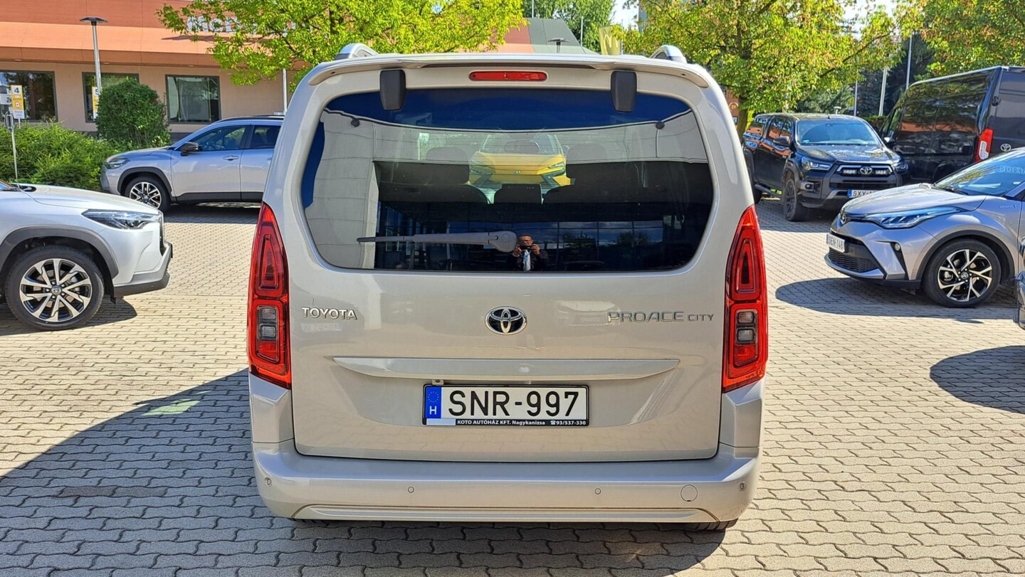 Toyota PROACE
