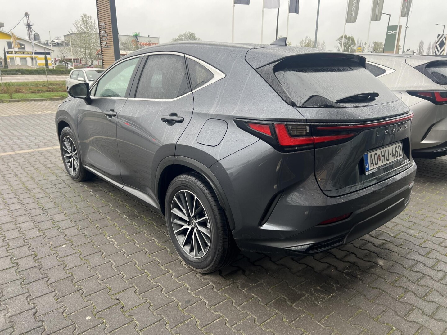 Lexus NX