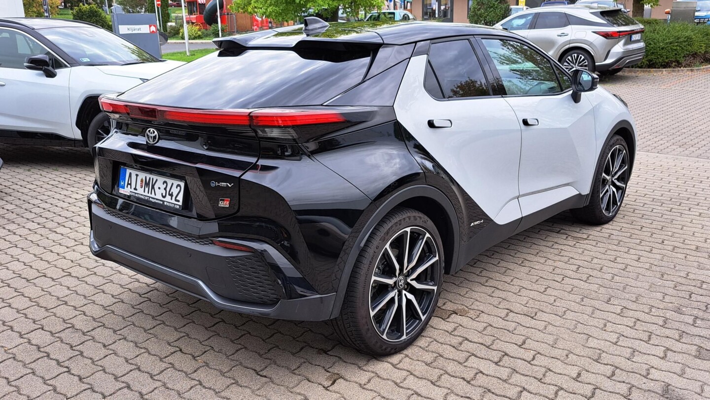 Toyota C-HR