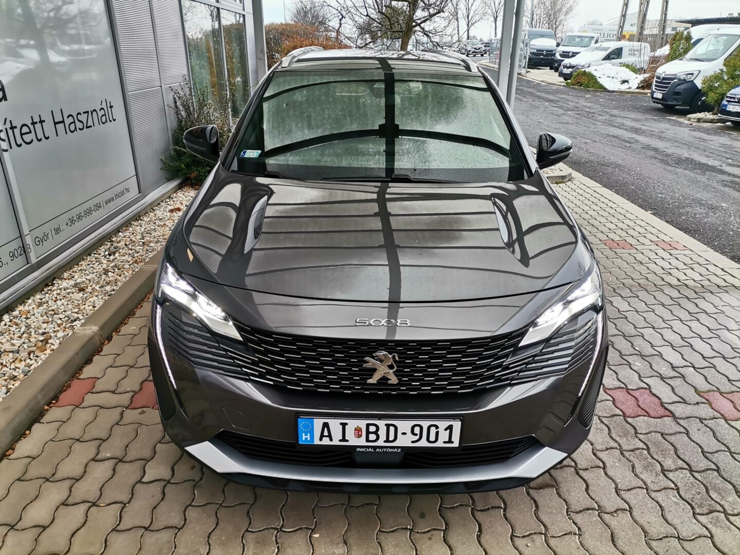 Peugeot 5008