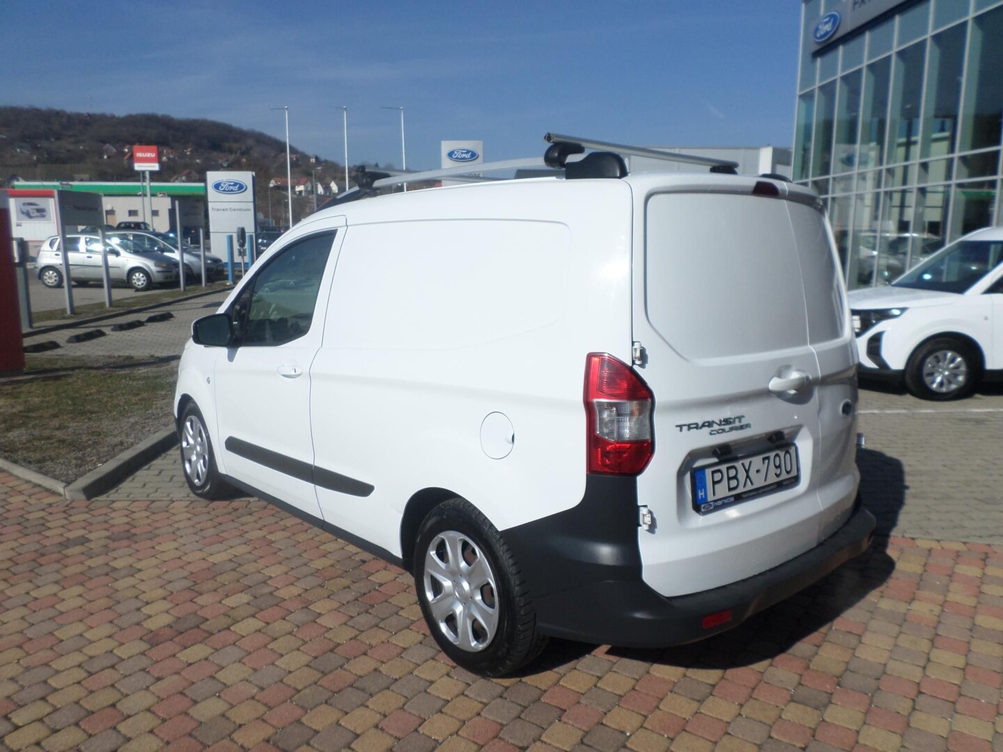 Ford Transit Courier