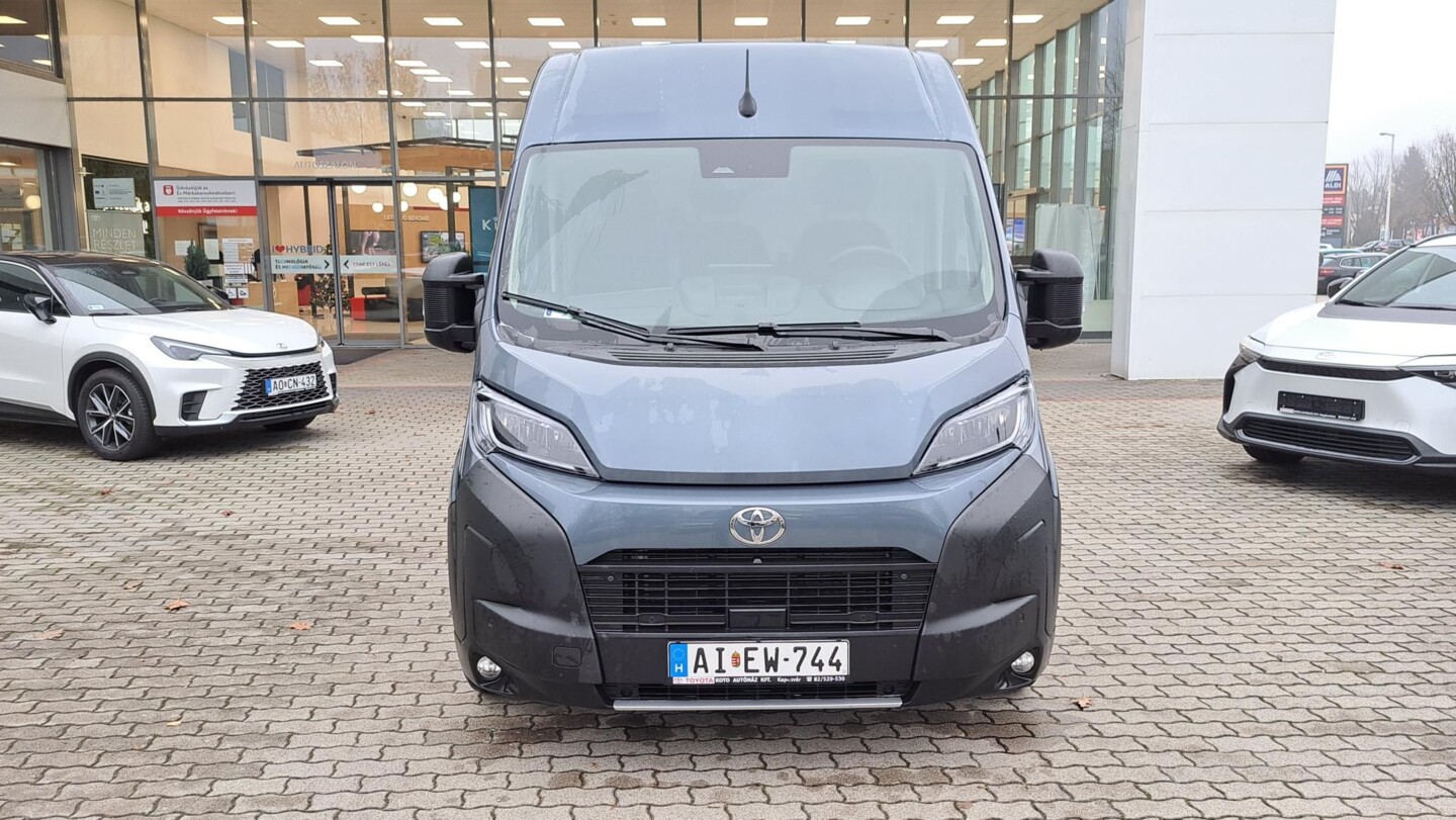 Toyota PROACE