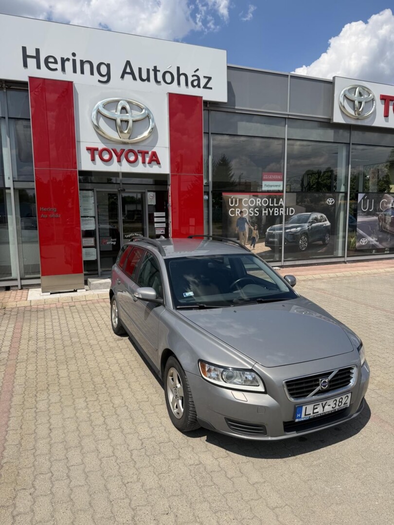 Volvo V50