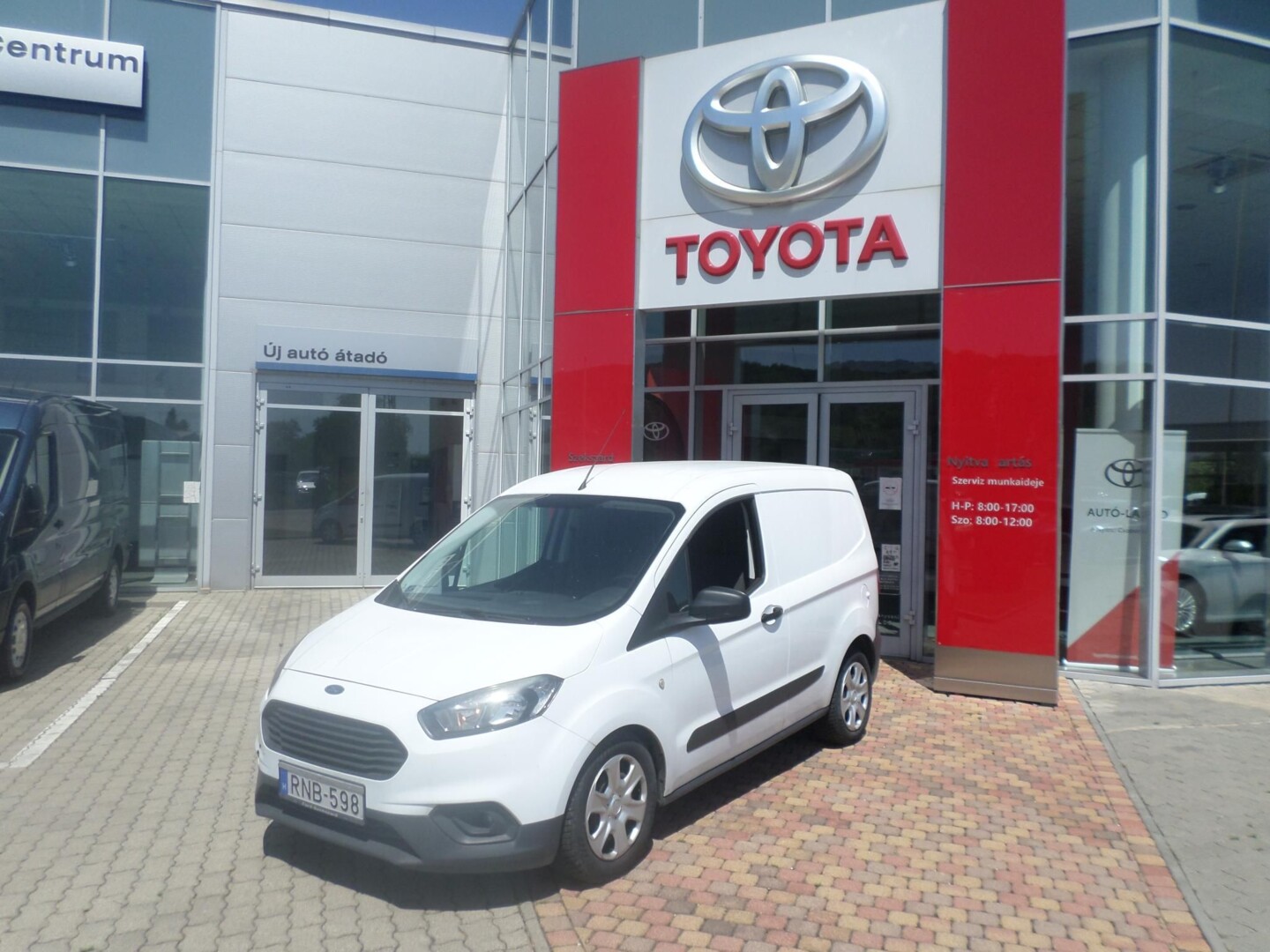 Ford Transit Courier