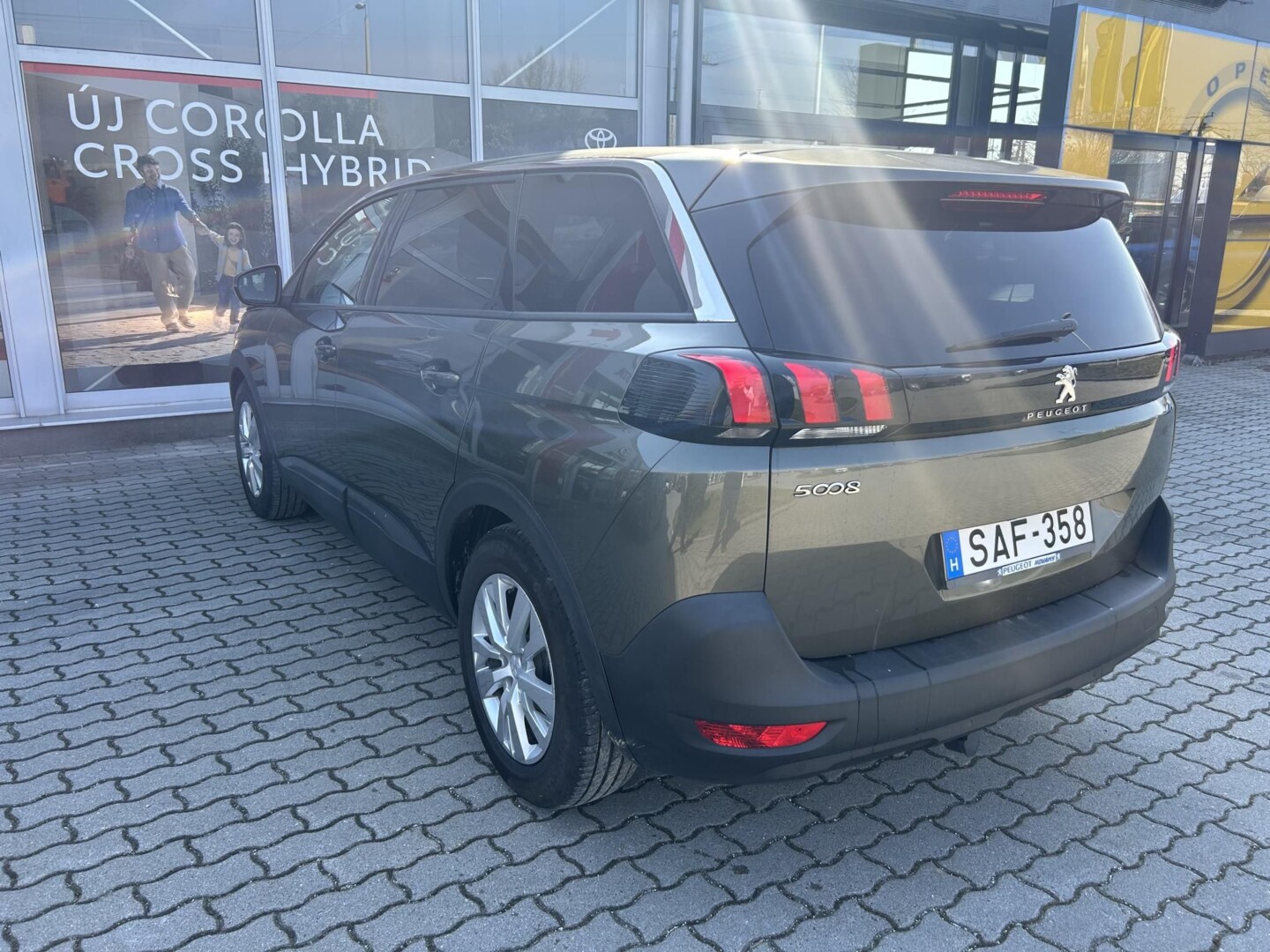 Peugeot 5008