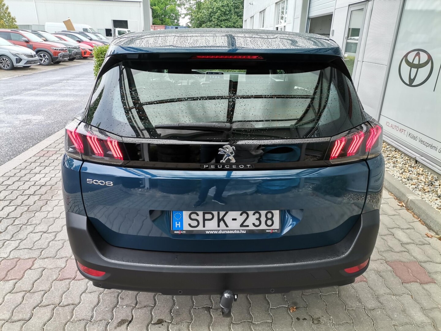 Peugeot 5008