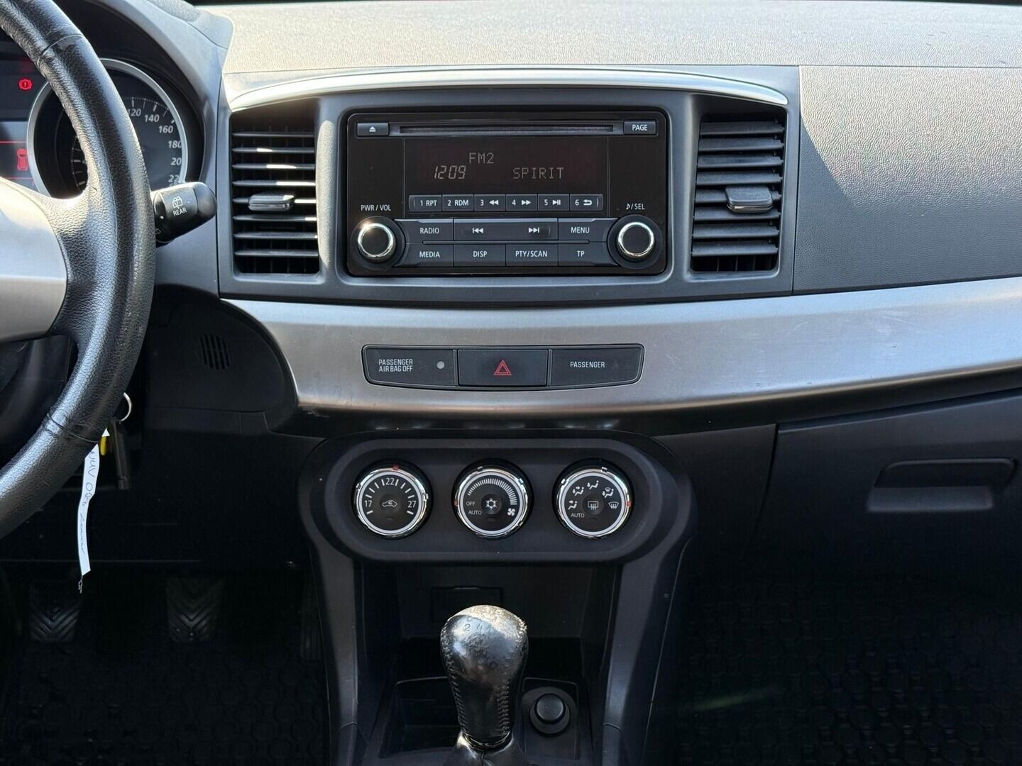 Mitsubishi Lancer