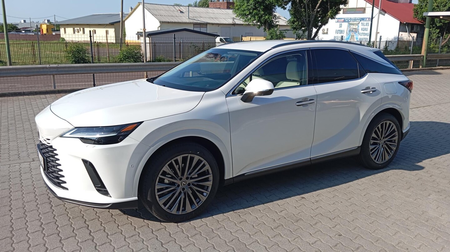 Lexus RX