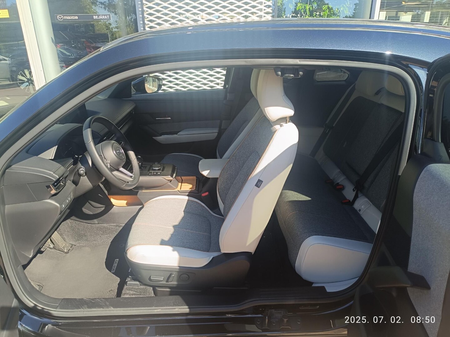 Mazda MX-30