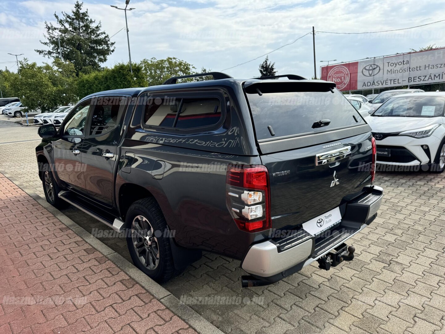 Mitsubishi L200