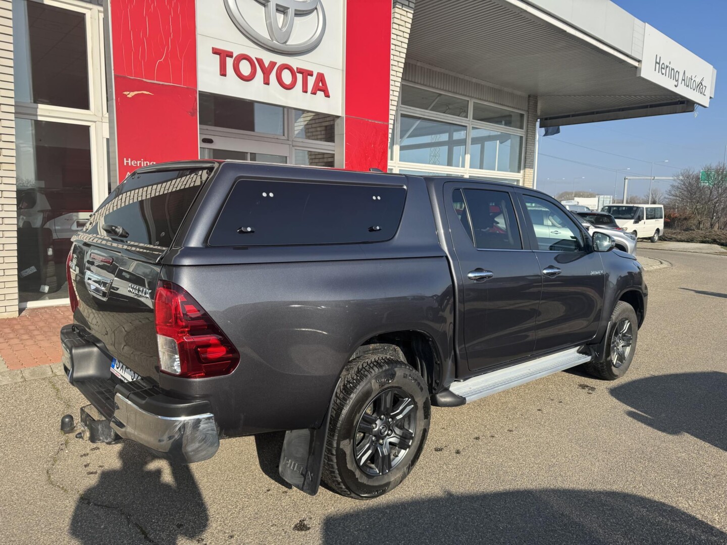 Toyota Hilux