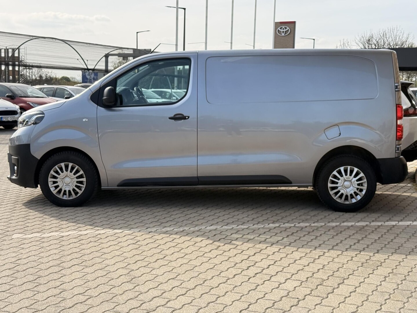 Toyota PROACE