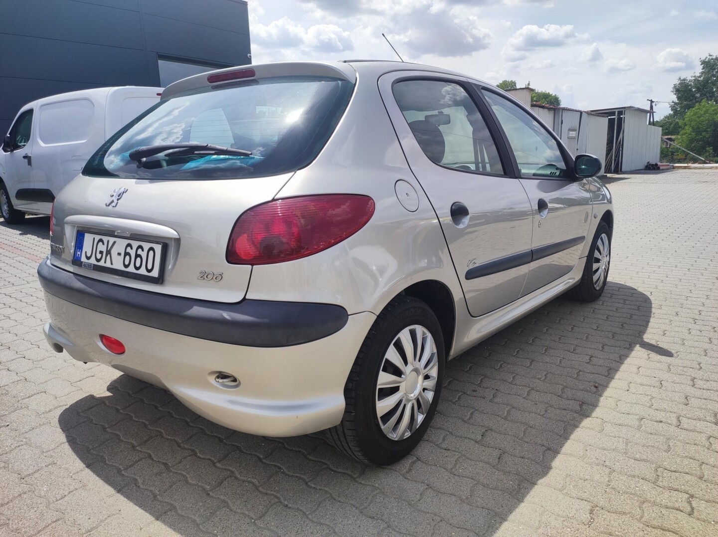 Peugeot 206