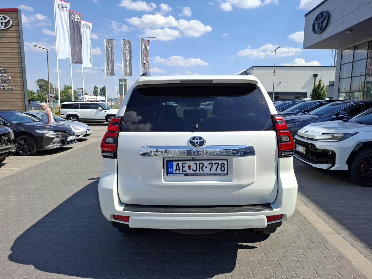 Toyota Land Cruiser