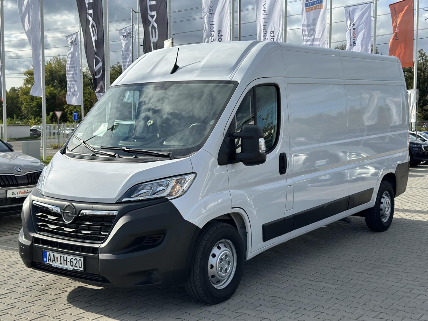 Opel Movano