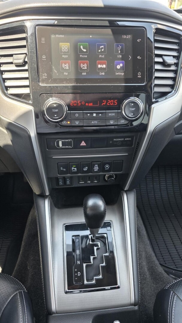 Mitsubishi L200