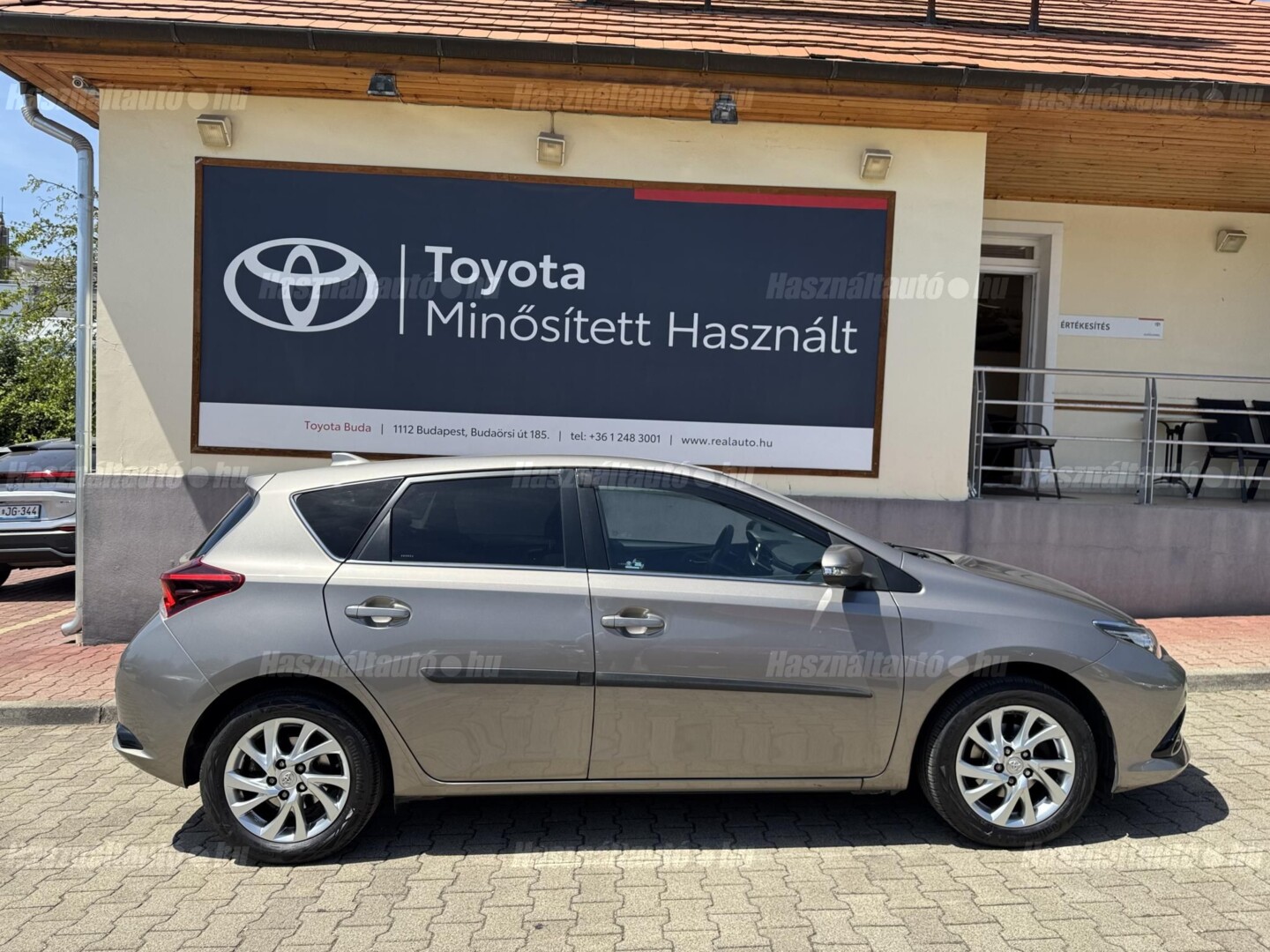 Toyota Auris