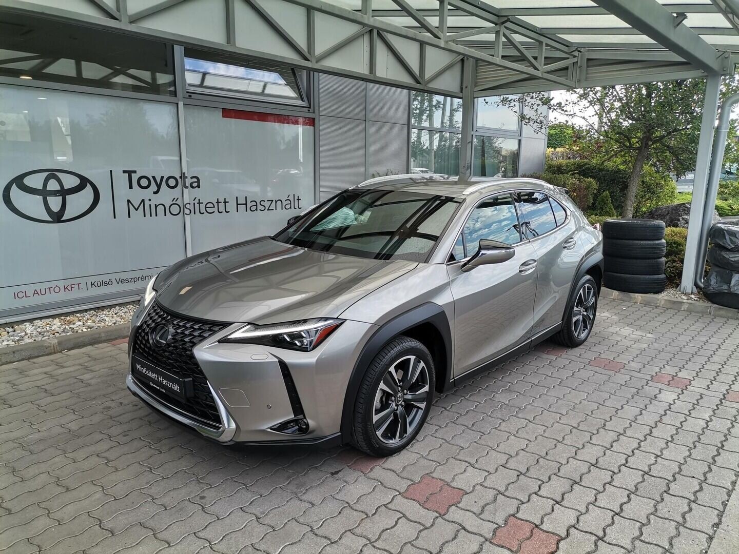 Lexus UX