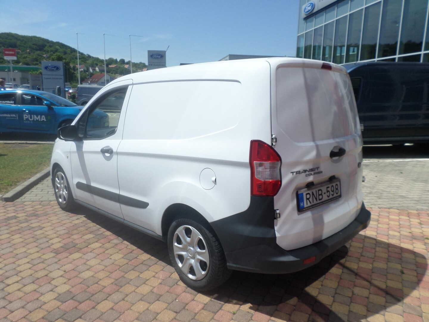Ford Transit Courier