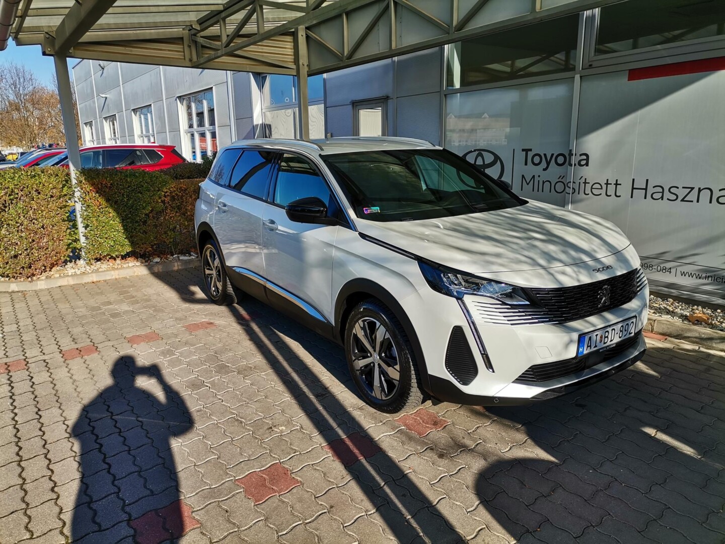 Peugeot 5008
