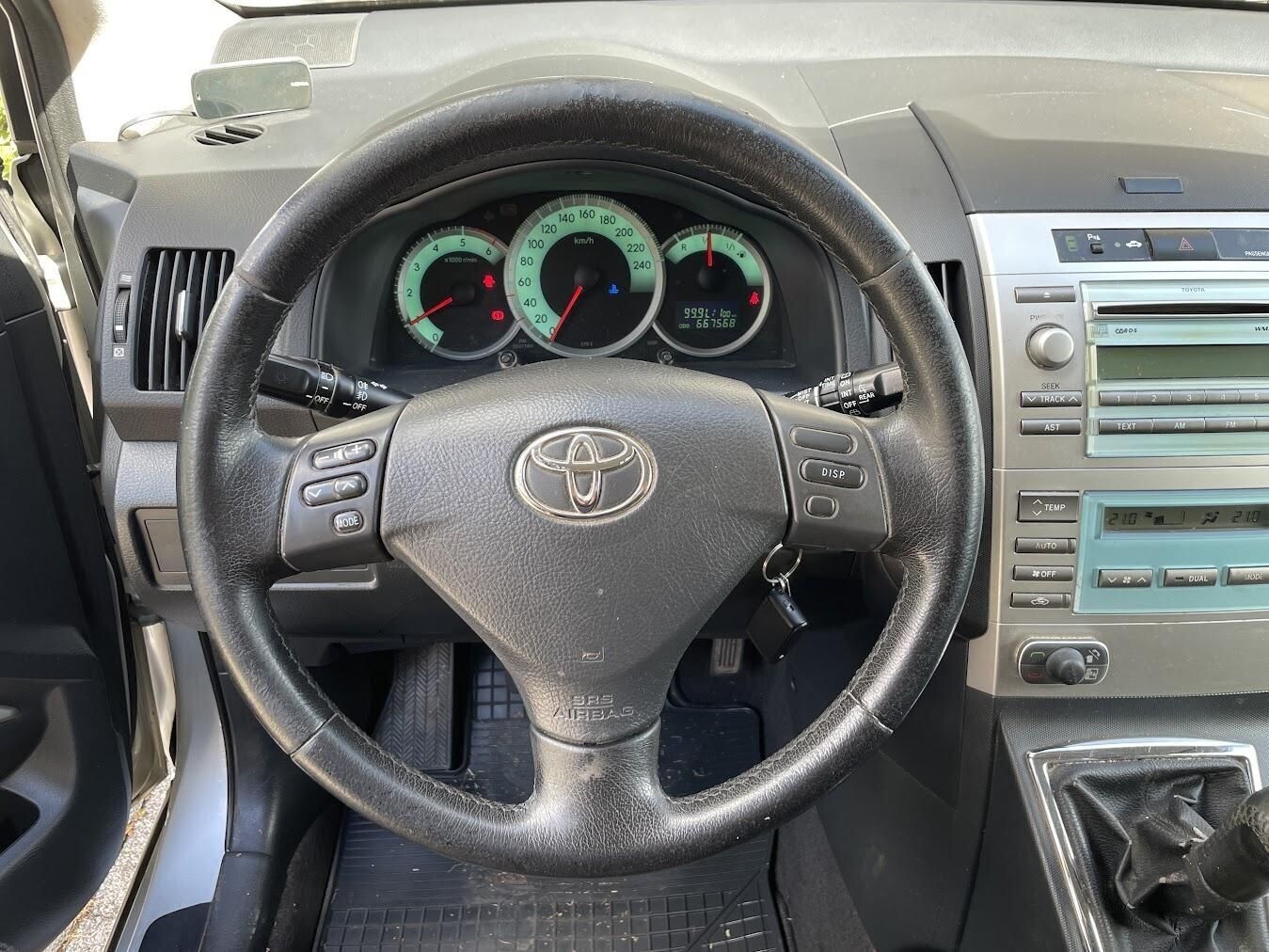 Toyota Corolla Verso