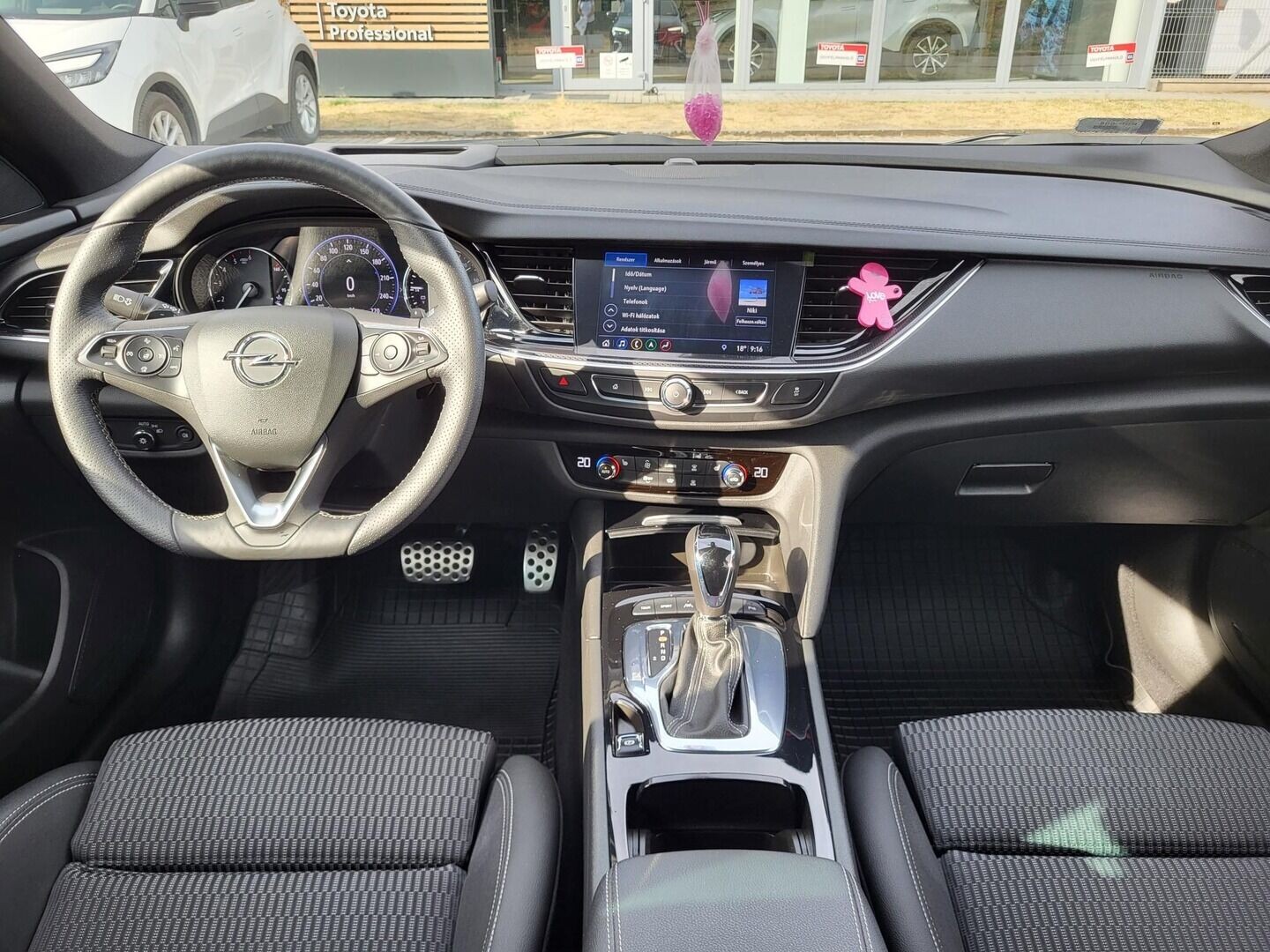 Opel Insignia