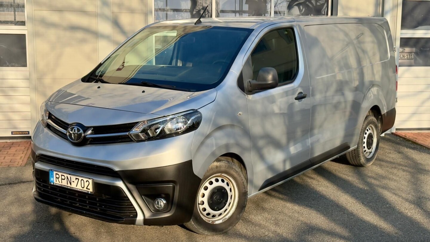 Toyota PROACE