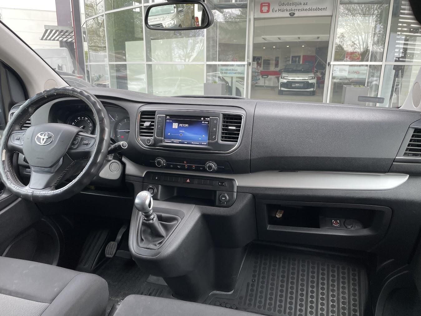 Toyota PROACE