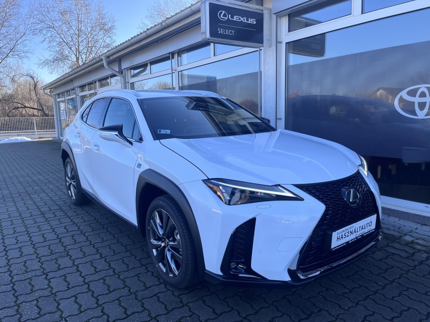 Lexus UX