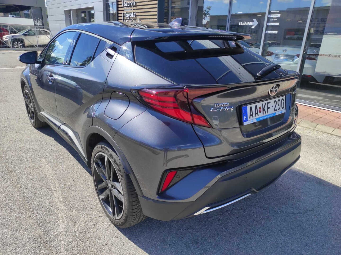 Toyota C-HR