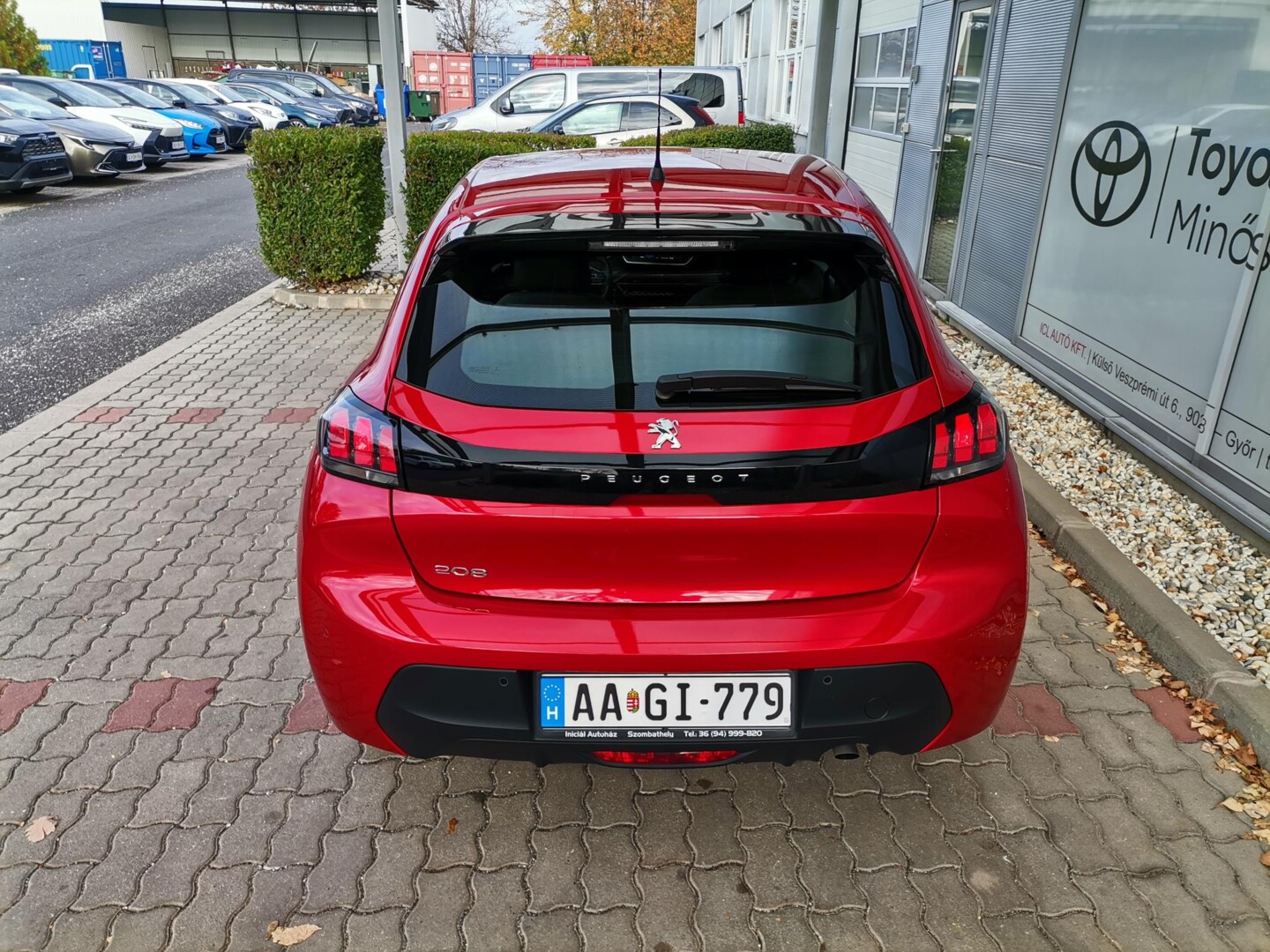 Peugeot 208