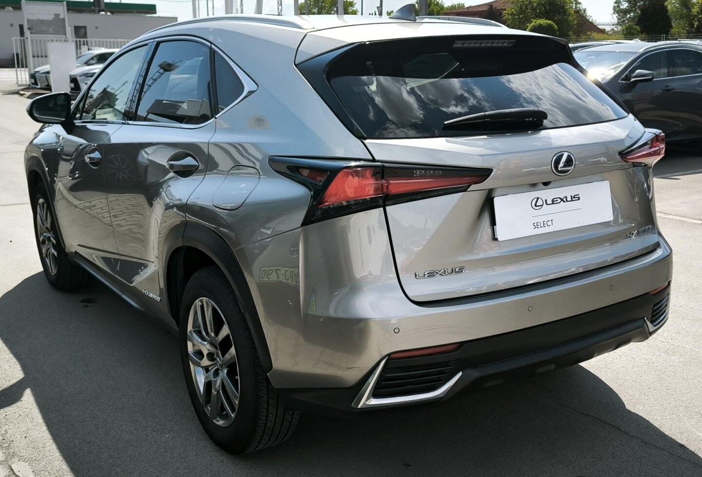 Lexus NX