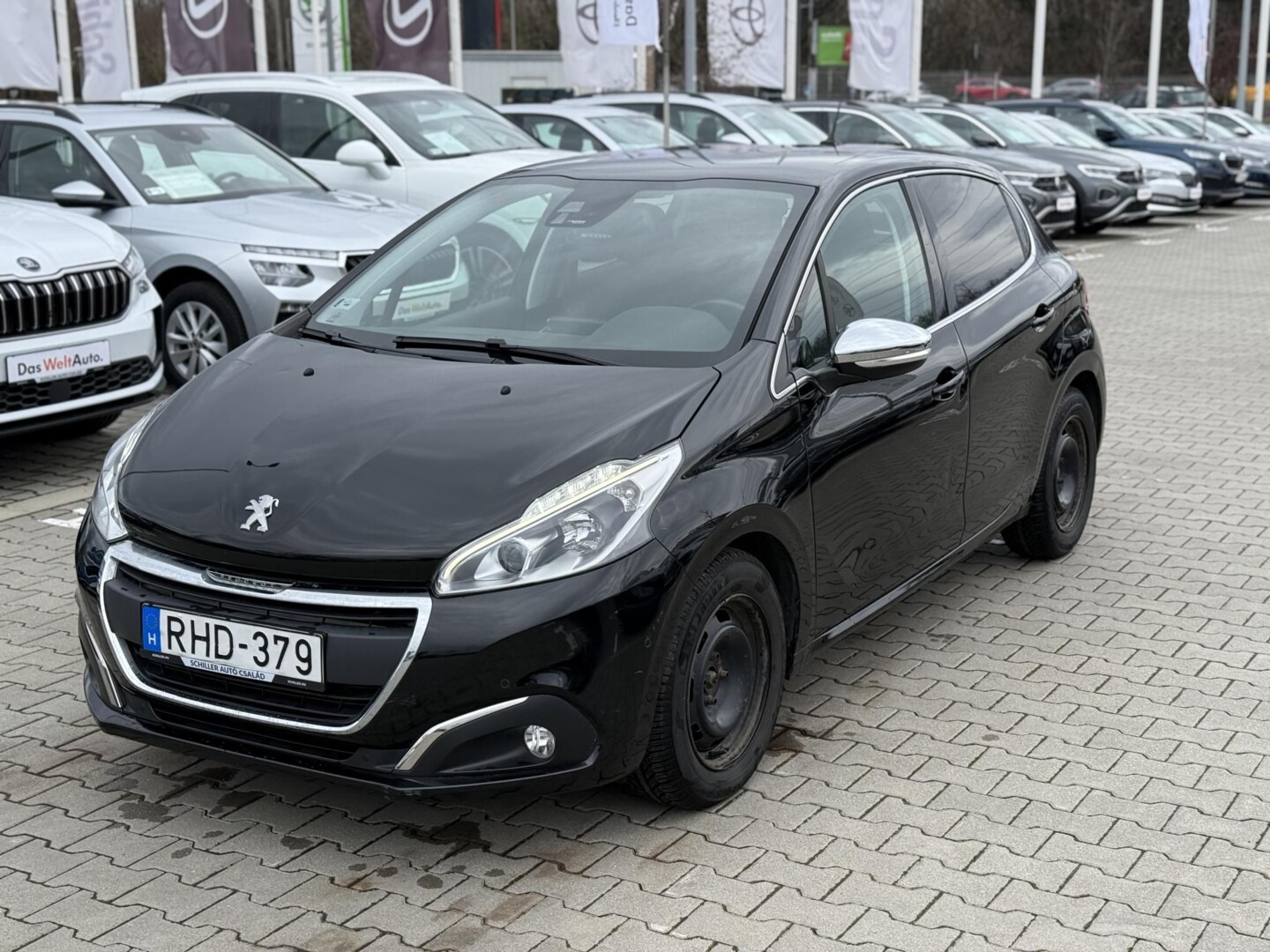Peugeot 208