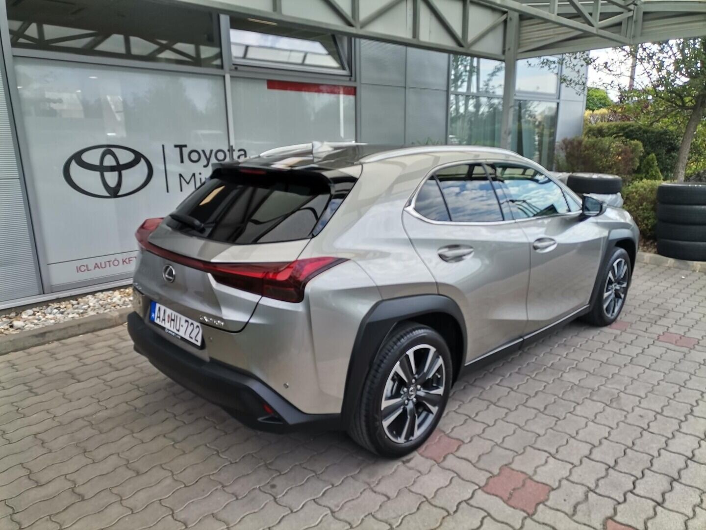 Lexus UX