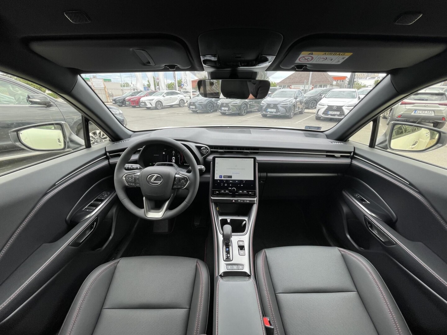 Lexus LBX