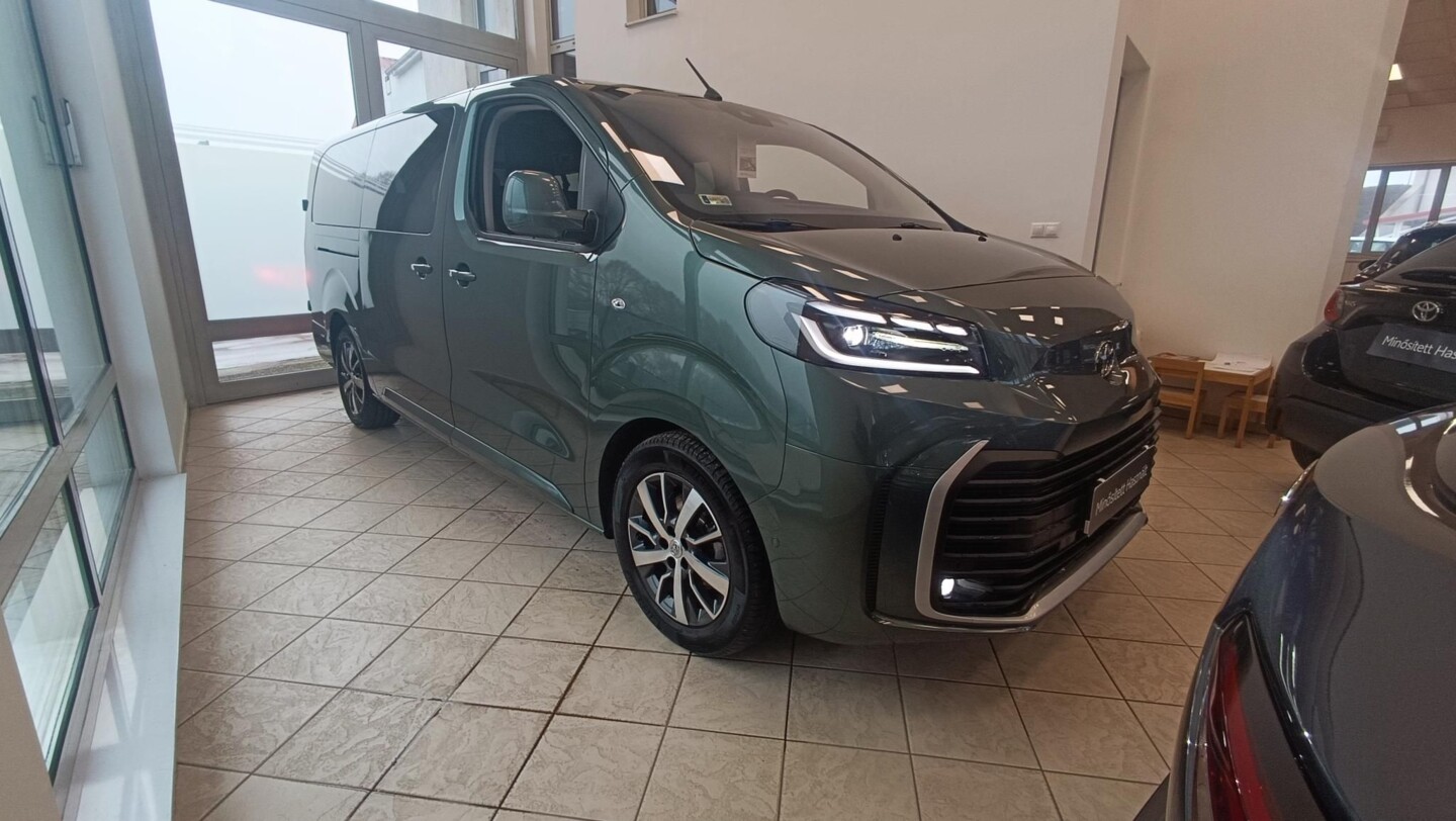 Toyota PROACE