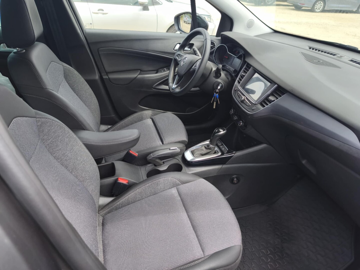 Opel Crossland X