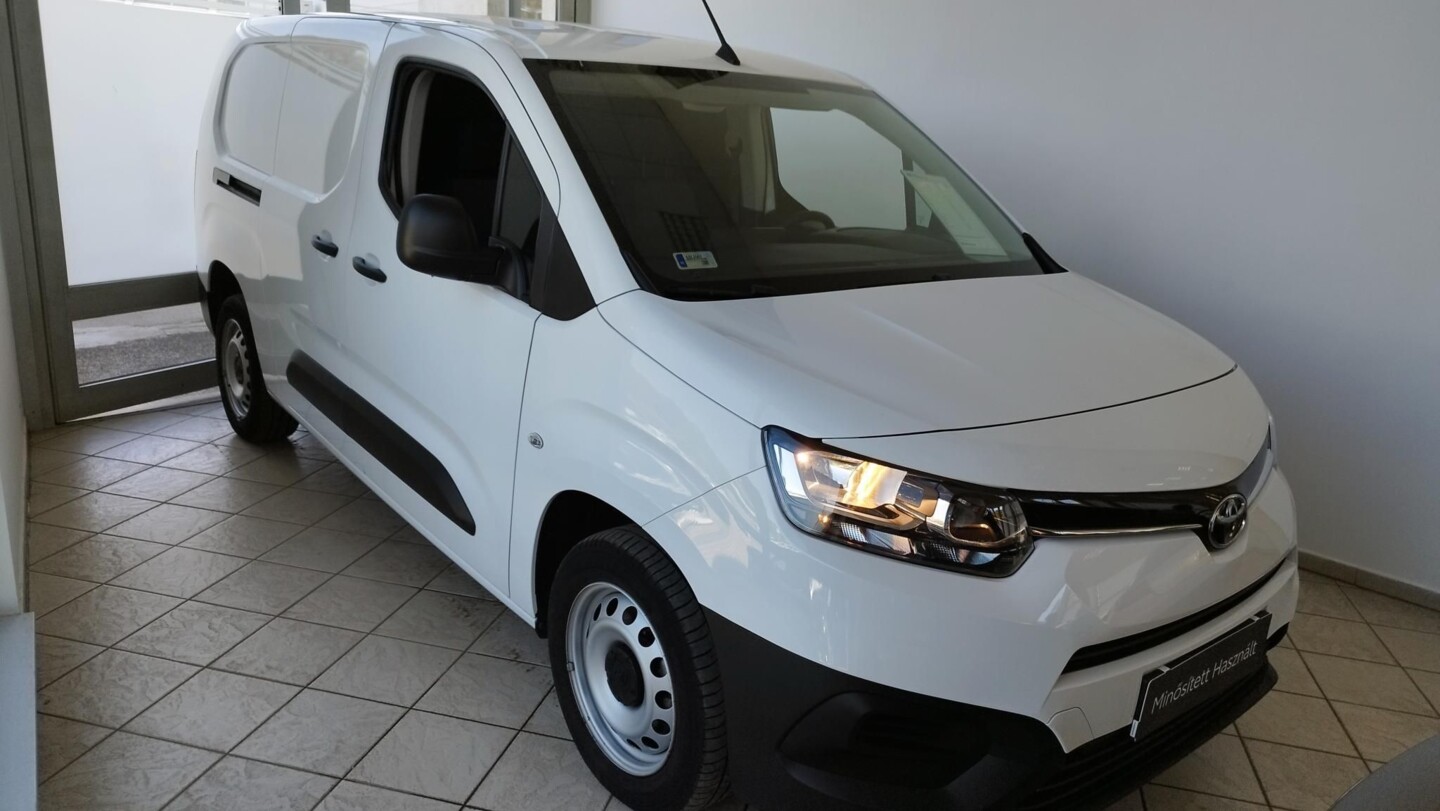 Toyota PROACE