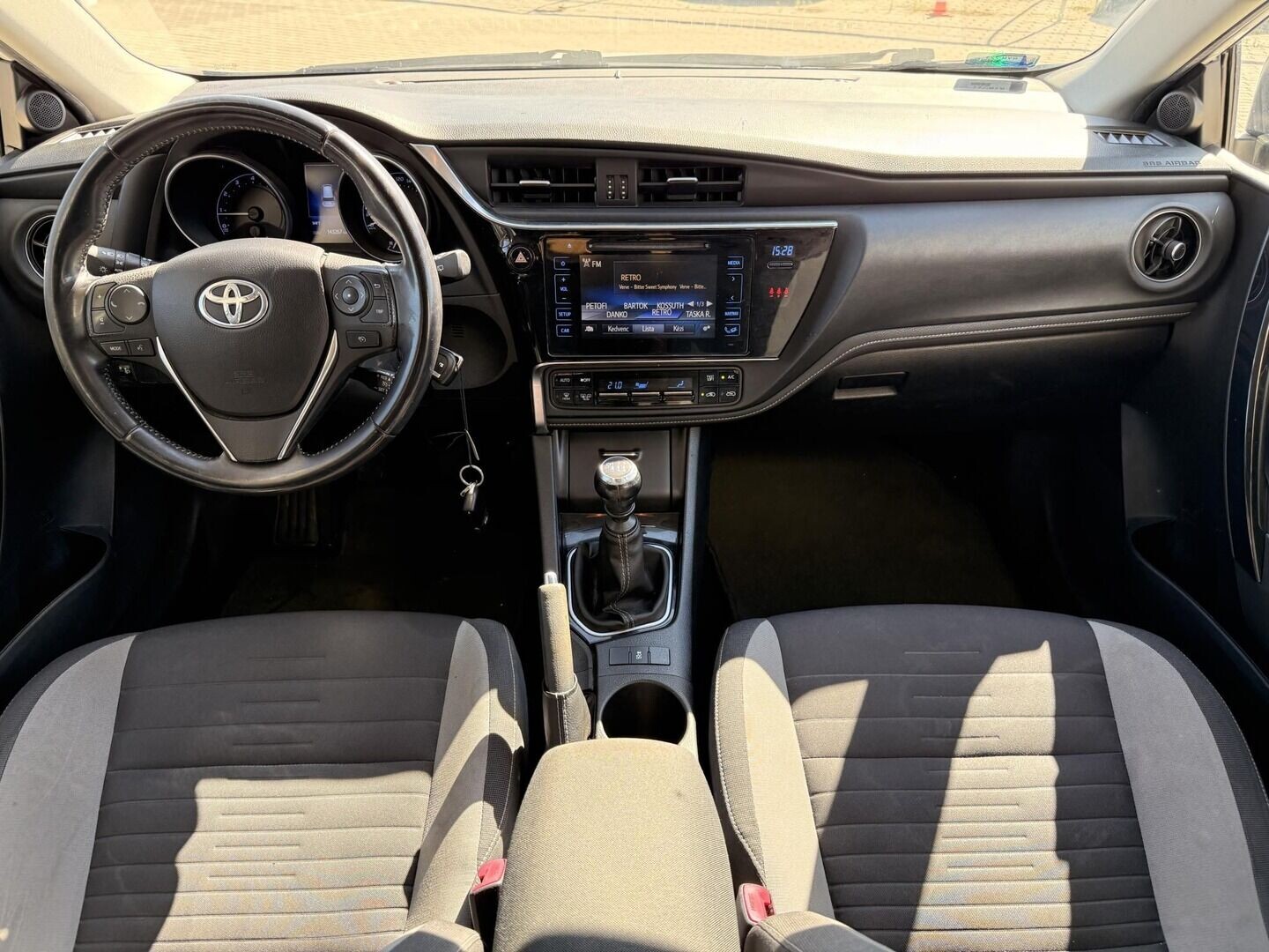 Toyota Auris