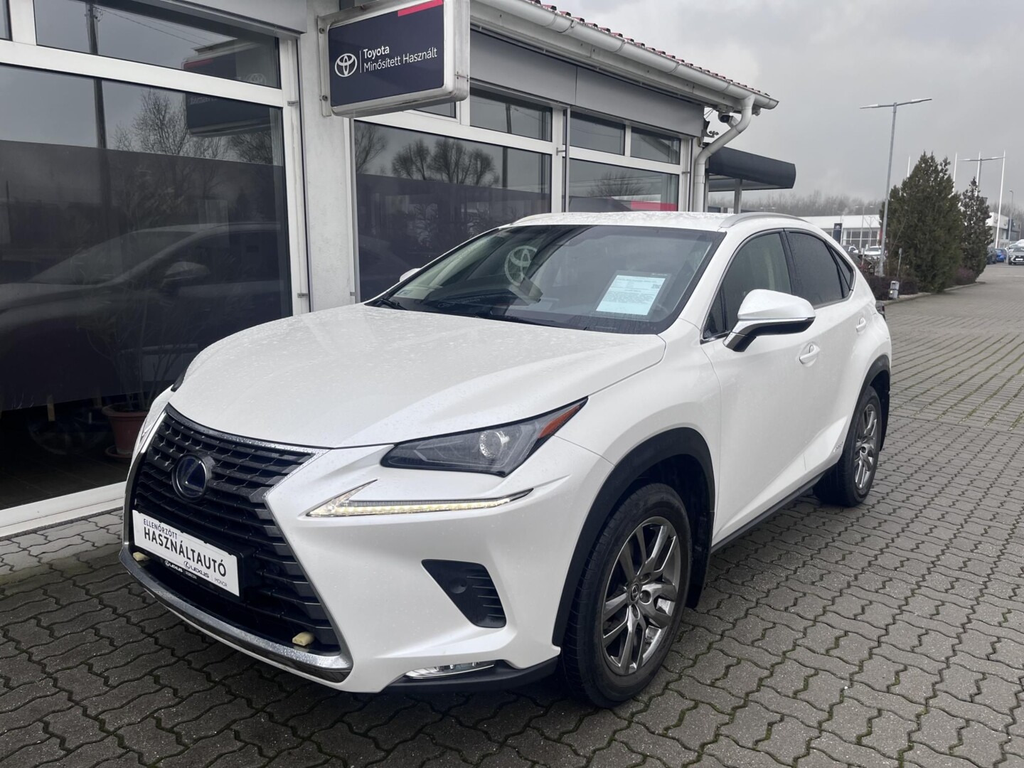 Lexus NX